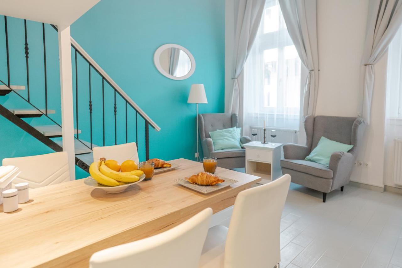 Apartment Ombre With Parking Option *