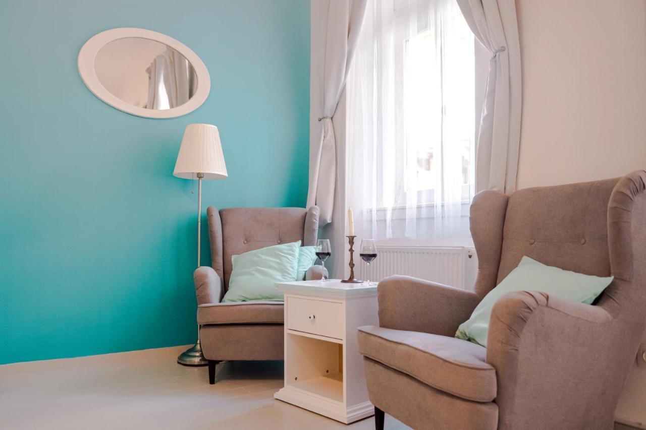 Ombre With Parking Option * Budapest