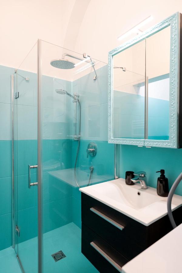 Ombre With Parking Option Apartment